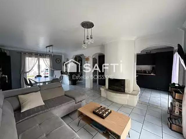 Vire Normandie 14500 Achat / Vente maison 5 pièces t5 terrasse parking