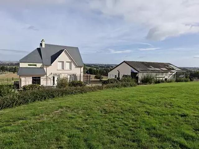 Vire Normandie 14500 Achat / Vente maison 8 pièces t8