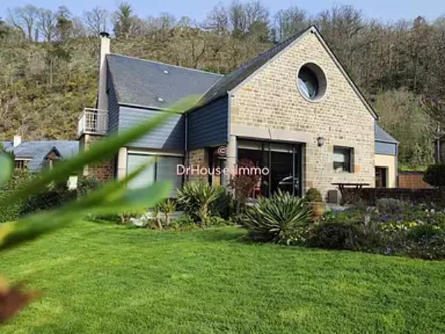 Vire Normandie 14500 Achat / Vente maison 8 pièces t8 terrasse parking