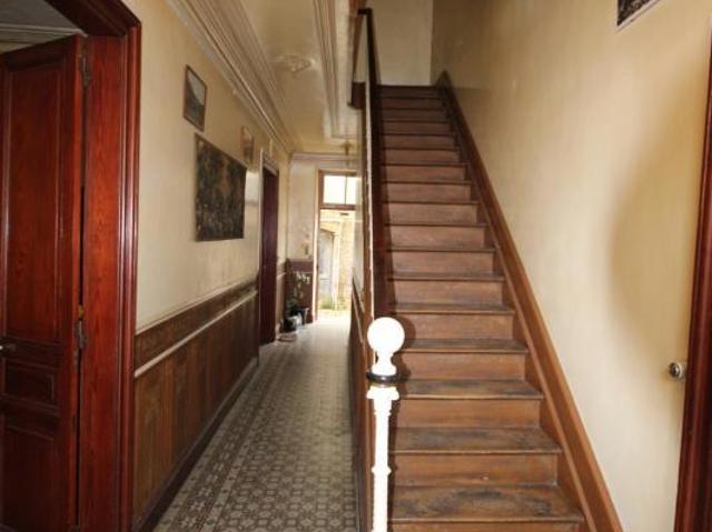 VIREUX Maison de maître à rénover, bien à fort potentiel !