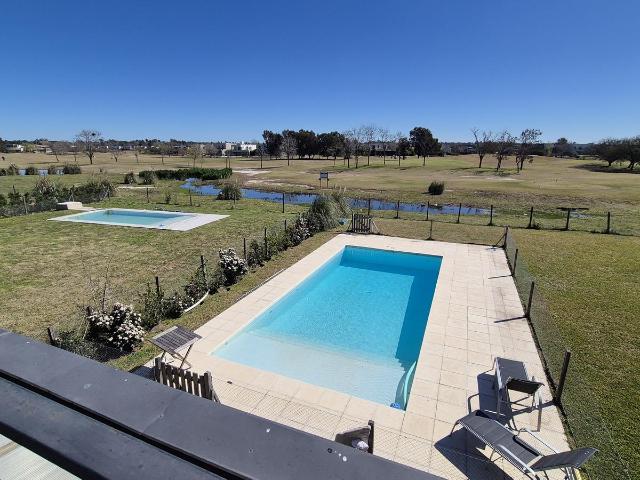 Virginia Mattio CSI 6752 Coldwell Banker Puerto Norte Group