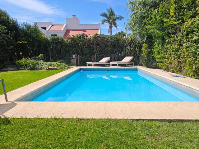 Virginia Mattio CSI 6752 Coldwell Banker Puerto Norte Group