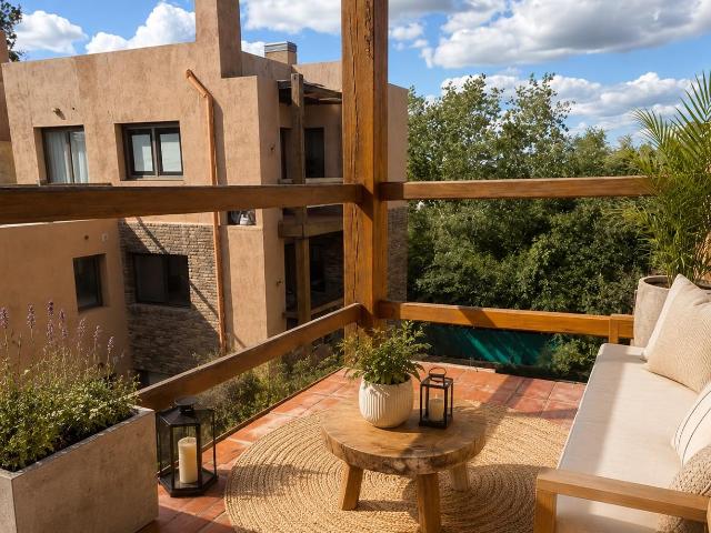 Virginia Mattio CSI 6752 Coldwell Banker Puerto Norte Group