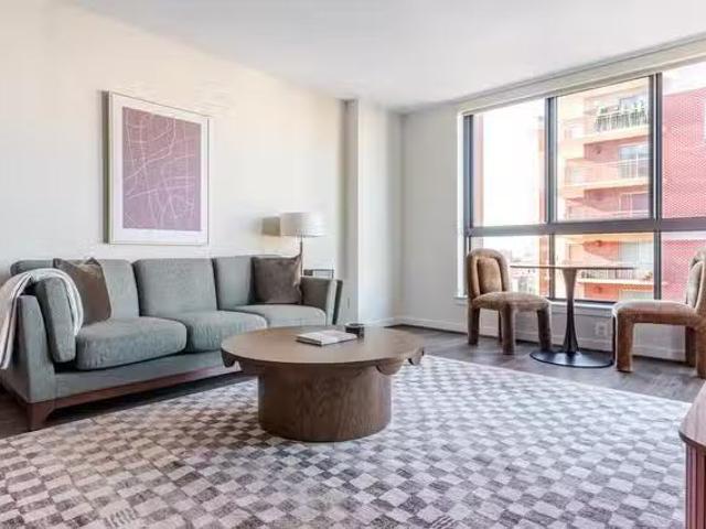 Virginia Square Towers, 3444 Fairfax Drive, Ballston 1 Bedro.