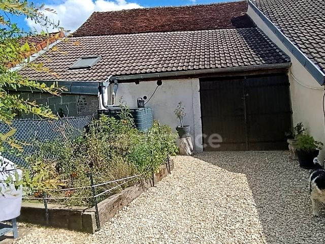 Virginie Masson – Capifrance vous propose cette maison en pi. 93m² Seignelay