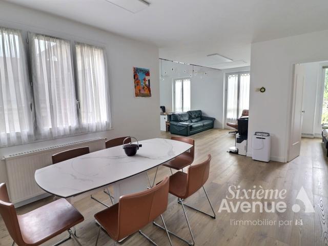 VIROFLAY APPARTEMENT familial de 5 pièces de 112 m2 avec JARDIN