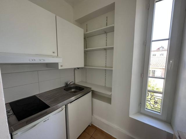 VIROFLAY Studio 19 m²