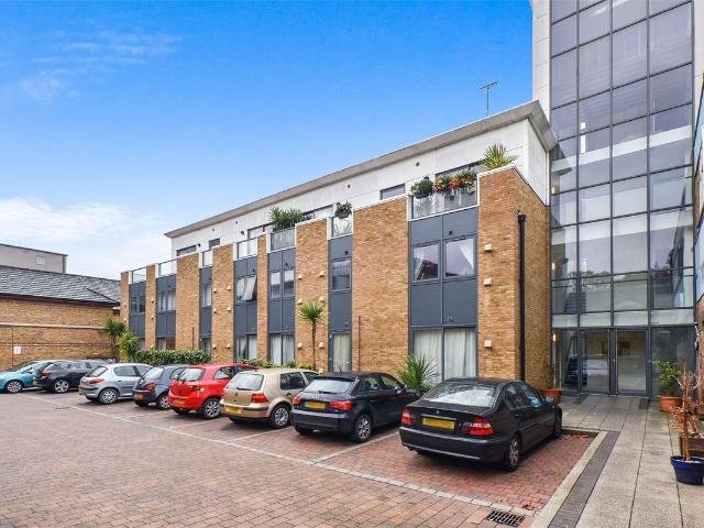 Vista Building, 26A Bow Road, London E3, 2 bed flat to rent, £2,250 pcm | PrimeLocation