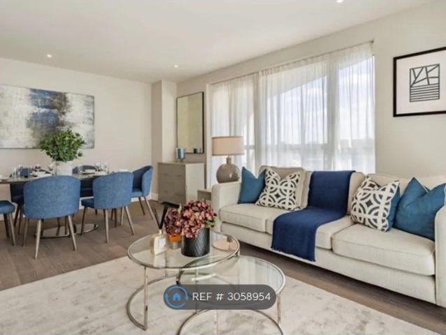 Vista House Dickens Yard, London W5, 2 bed flat to rent, £3,550 pcm | PrimeLocation