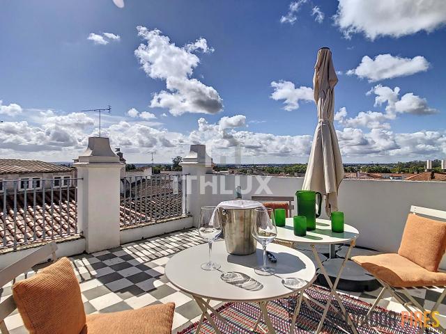 Vista Infinita sobre Évora – T2 Único com Terraço Panorâmico e Encanto Incomparável