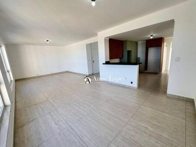 VISTA MAR,ANDAR ALTO, MODERNO E REFORMADO!JOSÉ MENINO EM SANTOS!AQUI NA ANNE LOPES CORRETORA