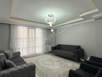 Vista'dan Metrobüse Durağına Çok Yakın 2+1 Eşyalı Kiralık Daire