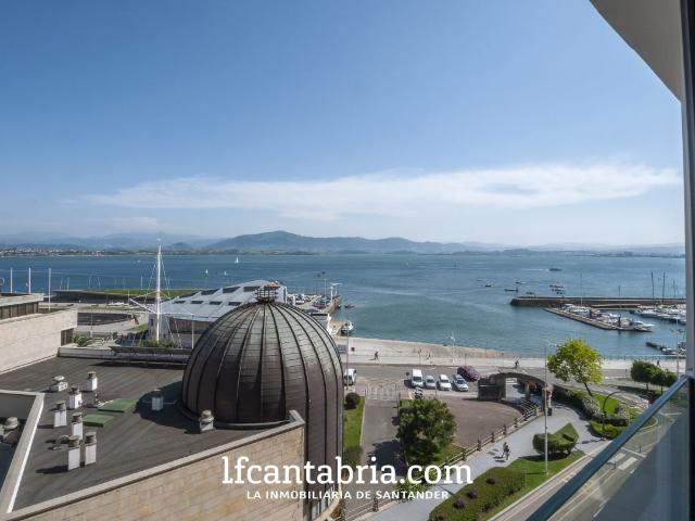 Vistas a la Bahía de Santander y al Puntal