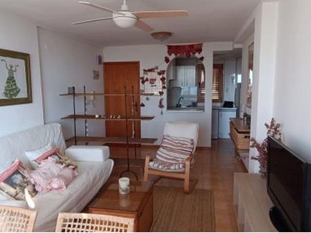 Vistas al mar desde todas las estancias! Coqueto apartamento a 50m de la playa en Santa Pola del Est