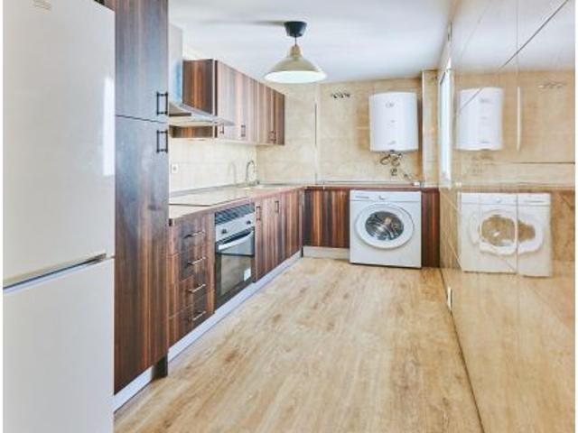 Vistas panorámicas, luz infinita y calidez en la última planta: tu nuevo hogar en Málaga