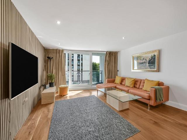 Visage Apartments, Winchester Road. 1 bed flat to rent £6,250 pcm £1,442 pw