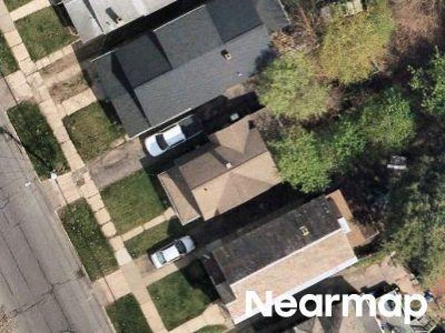 Vischer Ave