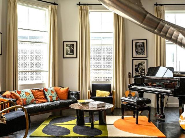 Vision Foundation, 235 Portobello Road, London, W11 1LT, United Kingdom | 2 bed townhouse for rent #139265592 | Rentberry