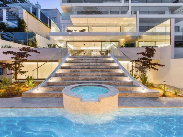 Visionary Luxury
