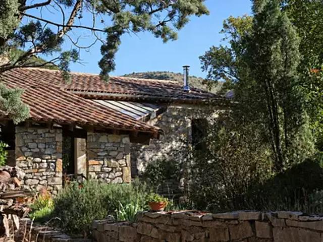 Vissec 30770 Achat / Vente maison 6 pièces t6 jardin cave