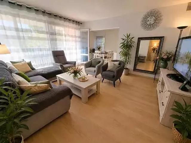 Vittel 88800 Achat / Vente appartement 5 pièces t5 cave balcon