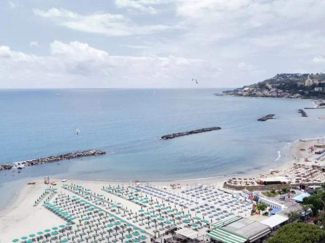 Vittoria Tower 140m² Arma di Taggia