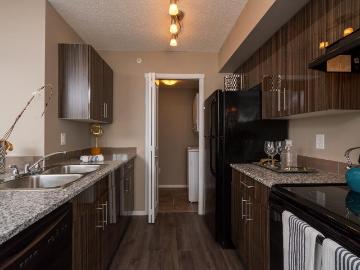Vita Estates 3 Bedroom Apartment for Rent at 18124 78 St Nw, Edmonton, AB T5Z 0N8 Crystallina Nera