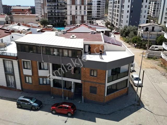 Vitrinden Novada Avm Yakını Müstakil Tadında Kiralık Kat Dubleksi