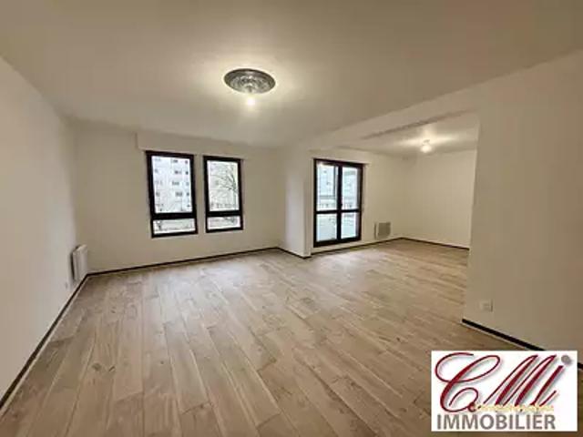 Vitry le François 51300 Achat / Vente appartement 5 pièces t5