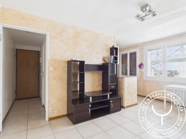 VITRY SUR SEINE 3 PIECES 51.48M² + PARKING