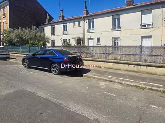 Vitry sur Seine 94400 Achat / Vente appartement 2 pièces t2 au dernier étage