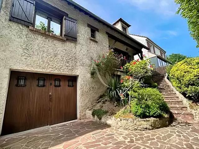 Vitry sur Seine 94400 Achat / Vente maison 6 pièces t6 au dernier étage cave