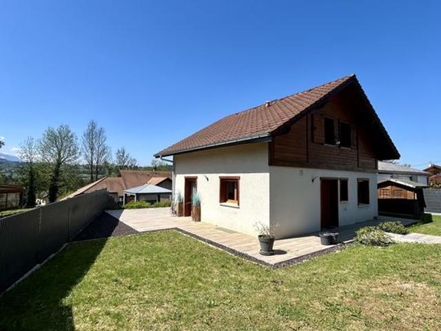 Maison familiale Viuz en sallaz, 4 chambres jardin de 800 m²