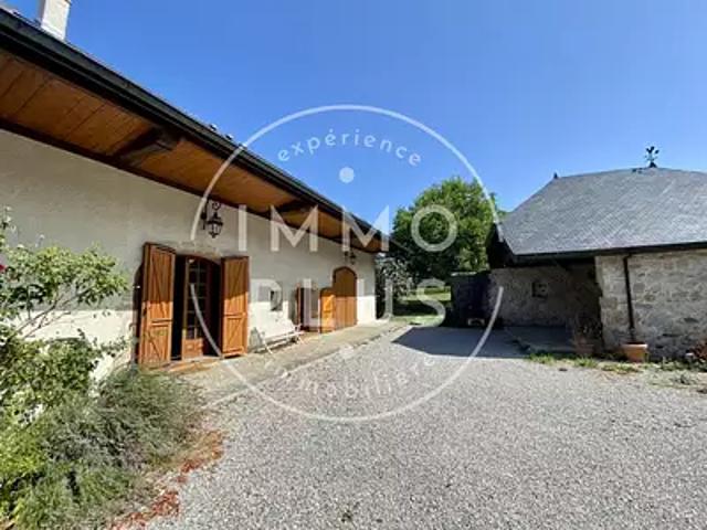 Viuz la Chiésaz 74540 Location maison 6 pièces t6 cave balcon