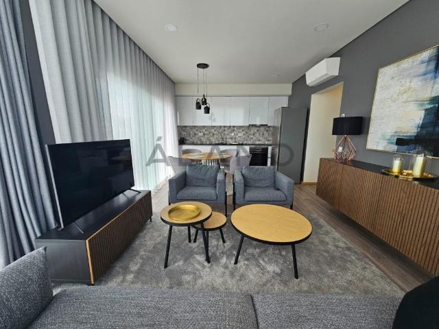 Viva o Melhor de Albufeira: T1 de Luxo com Vista Panorâmica 46m² Albufeira e Olhos de Água