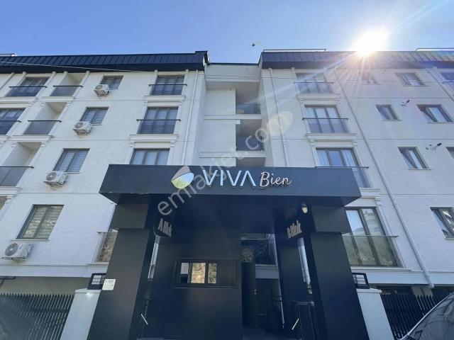 Viva Bien Sitesi'de Balkonlu Krediye Uygun Satılık 1+1 Daire
