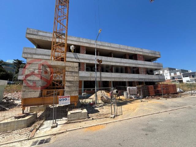 Viva com Qualidade e Conforto num Empreendimento Moderno e Exclusivo, Apartamento T2 com parqueamento e excelentes acabamentos no Alto do Casalão, Sesimbra