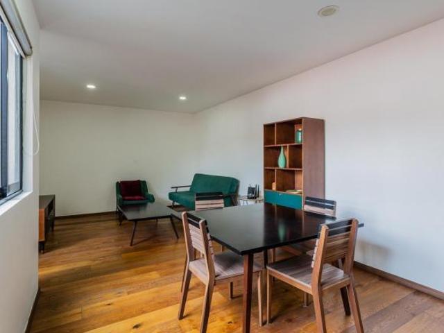 VIVE O INVIERTE EN ESTE DEPARTAMENTO UBICADO EN EL CORAZÓN DE LA CIUDAD