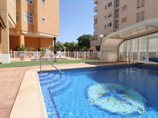 Vive a lo grande vivienda de 4 habitaciones 3 Garajes Trastero y zonas premium
