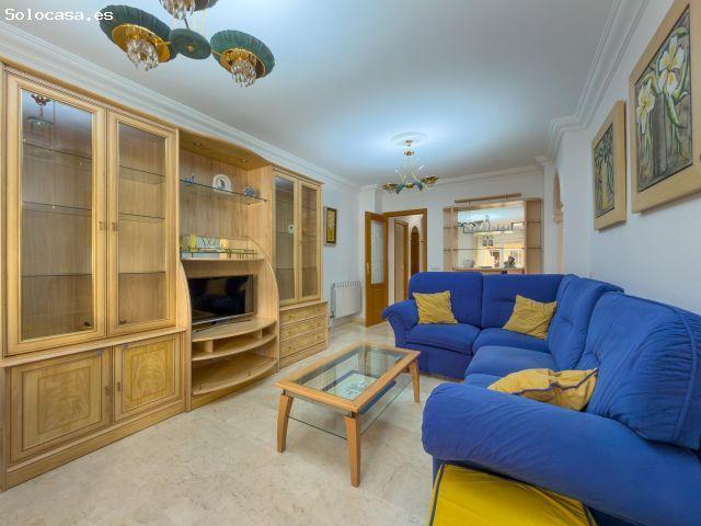 Vive a tu ritmo en Armilla. Gran piso exterior de 3 habitaciones, luminoso, con balcón y garaje. A u