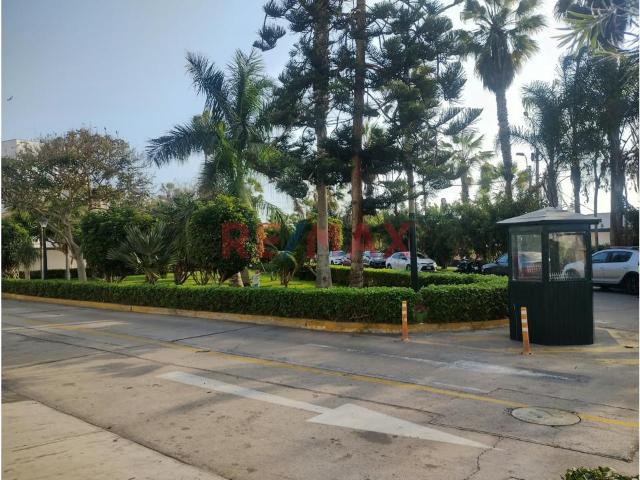 Vive Cerca Del Mar, Los Parques Y Todo Lo Que Necesitas Casa De 2 Pisos, En Magdalena Del Mar, Límite Con San Isidro