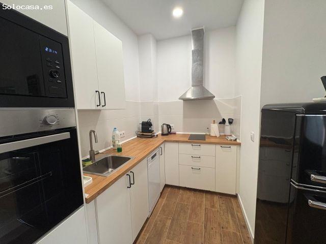 VIVE CON ENCANTO Y TRANQUILIDAD EN UN PISO REFORMADO CON PATIO PRIVATIVO