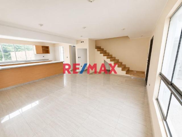 Vive Con Estilo: Dúplex De Estreno Con Excelentes Acabados Y Gran Distribución