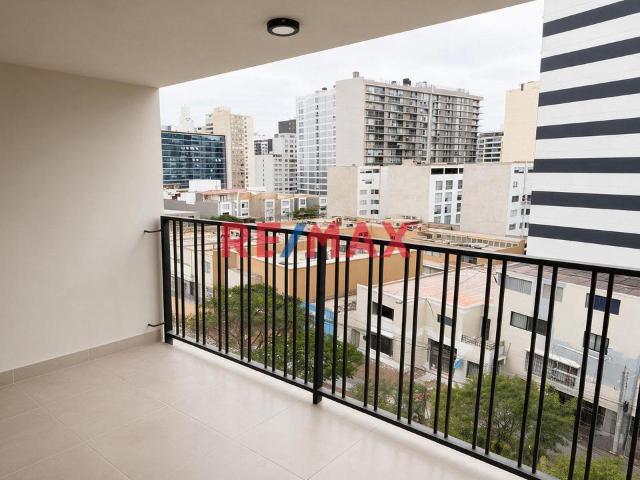 ¡Vive En Magdalena! Departamento En Alquiler Con 2 Habitaciones, 2 Baños Y Balcón