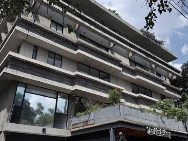 Vive en La Americana a unos pasos del Mercado Libertad / Departamento Amueblado
