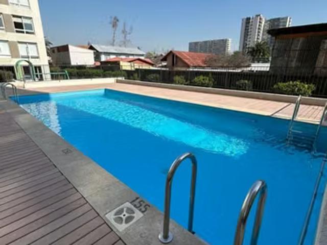 Vive en un departamento seminuevo en la cisterna | 2 dormitorios por 120000. 00 en La Cisterna