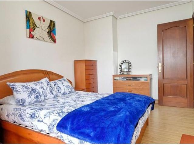 Vive junto al mar: dúplex exterior en Liencres listo para entrar a vivir