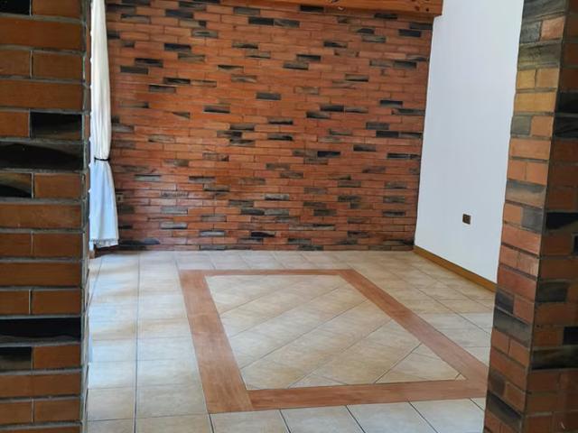 Vive la Comodidad en Barrio Tranquilo 1648 | Dormitorios por 380000. 00 en Arica