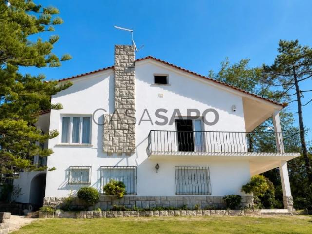 Vivenda de Primeiro Andar T4 para alugar em Sesimbra