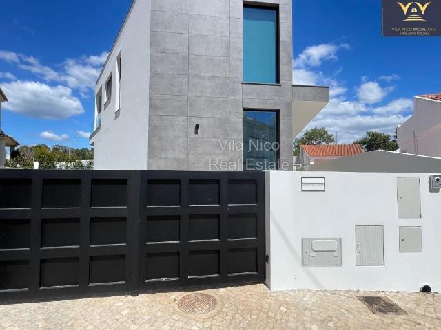 Vivenda Luxuosa em Alvor 272m² Portimão